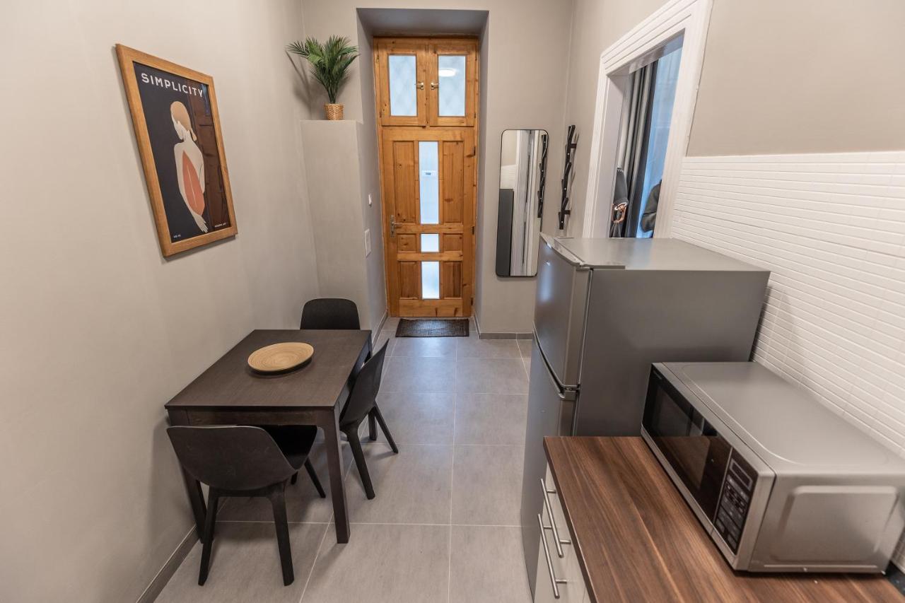 Design Studios Downtown Budapest Bagian luar foto