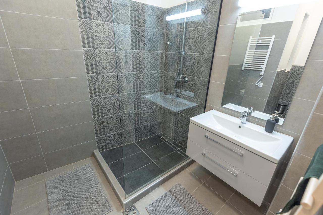 Design Studios Downtown Budapest Bagian luar foto