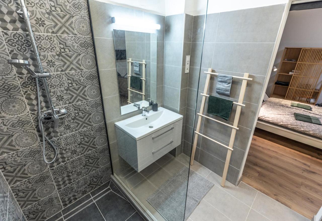 Design Studios Downtown Budapest Bagian luar foto
