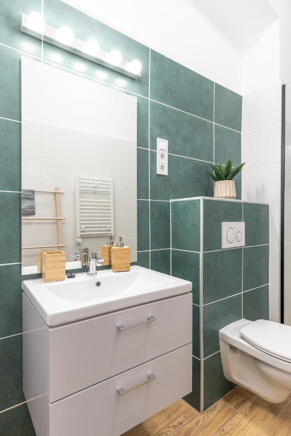 Design Studios Downtown Budapest Bagian luar foto