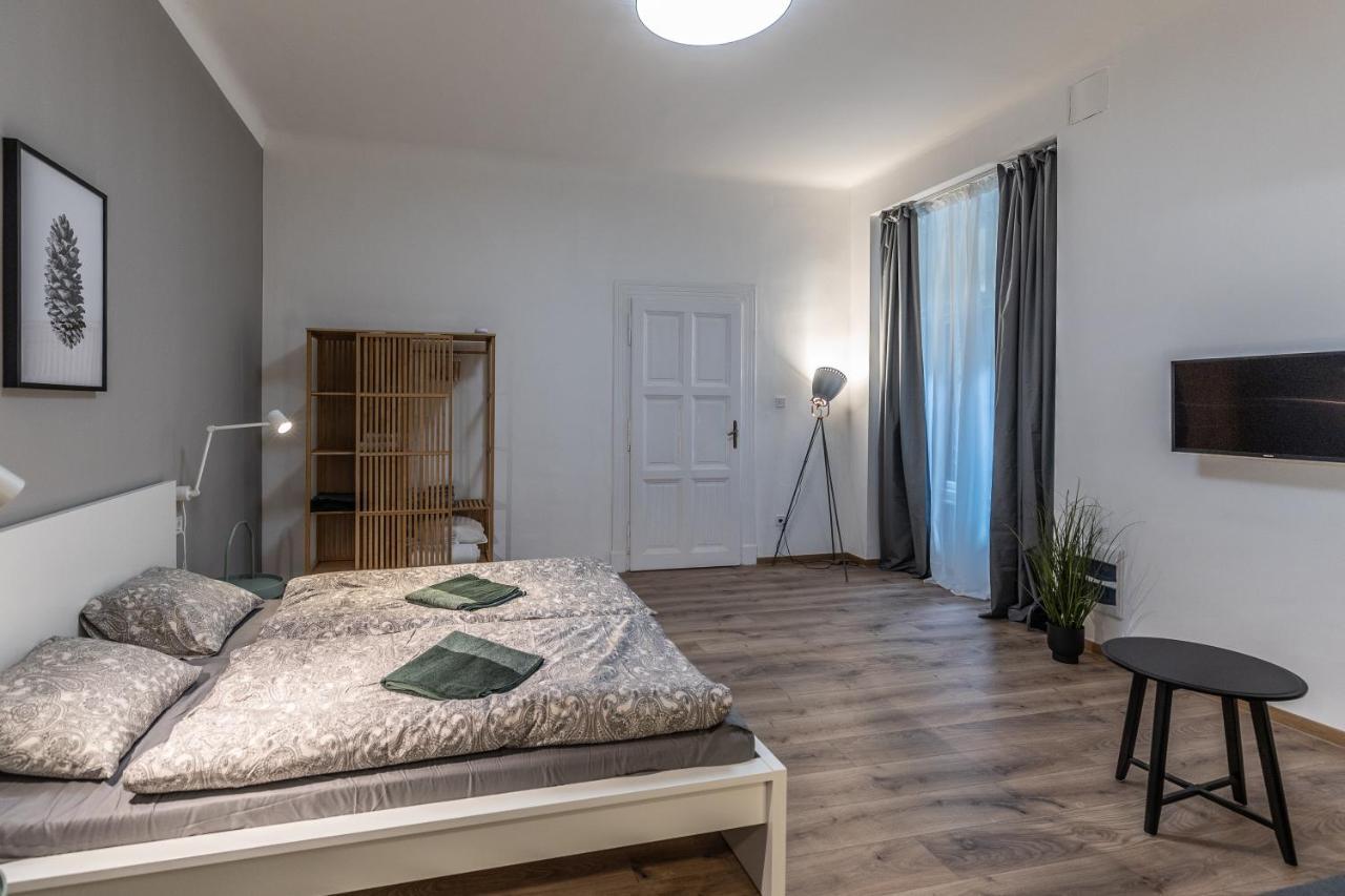 Design Studios Downtown Budapest Bagian luar foto