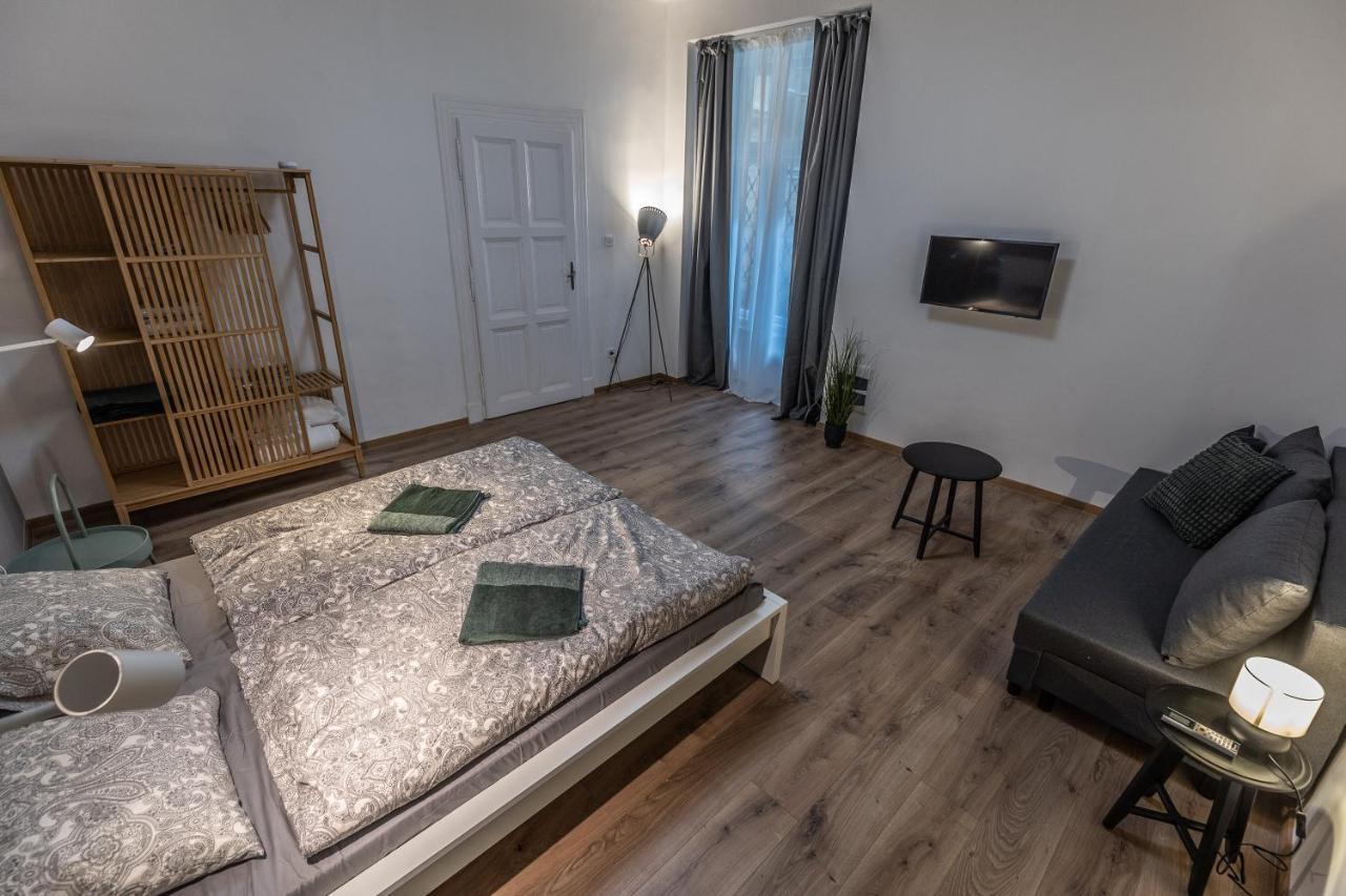 Design Studios Downtown Budapest Bagian luar foto