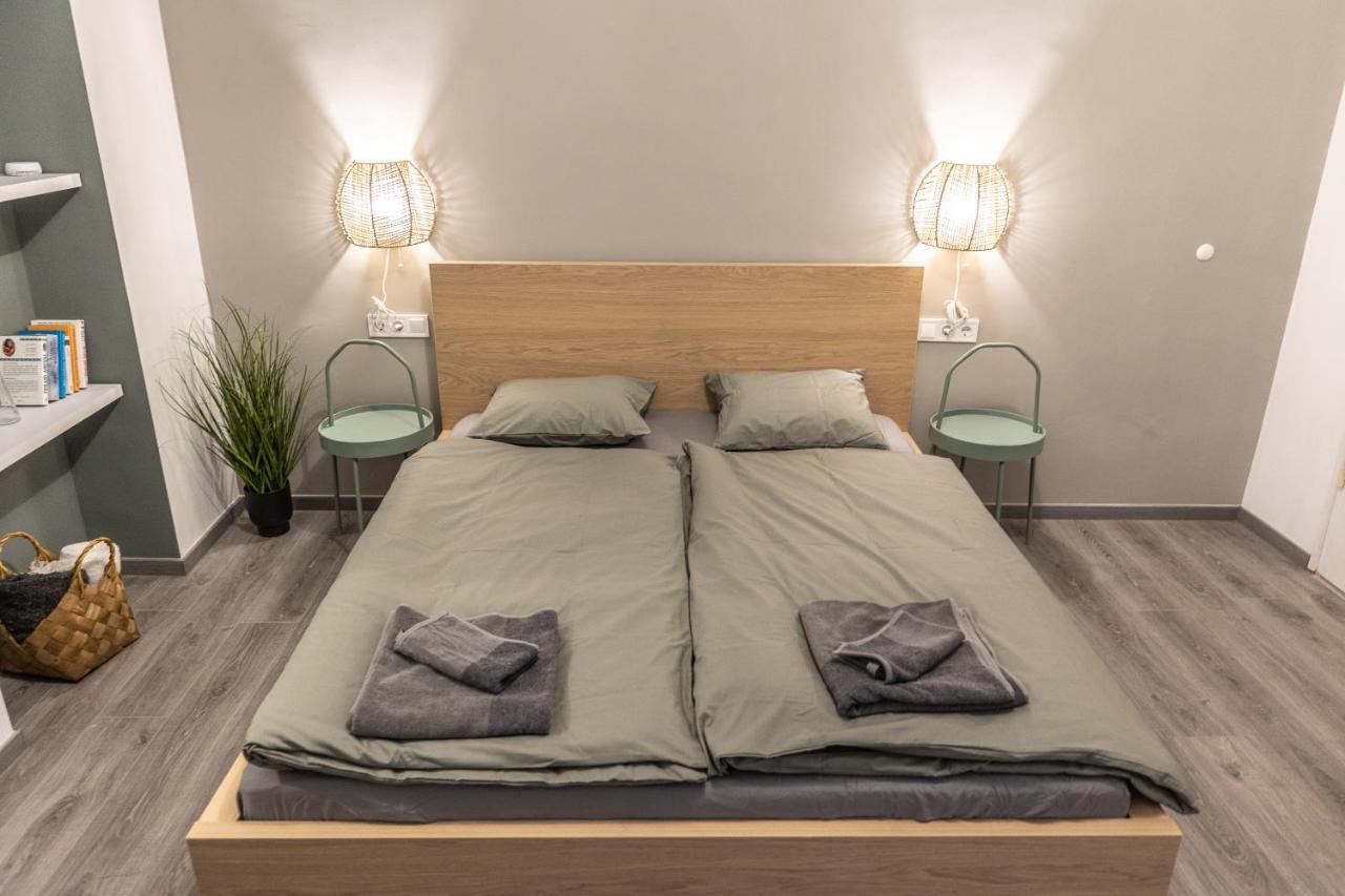 Design Studios Downtown Budapest Bagian luar foto