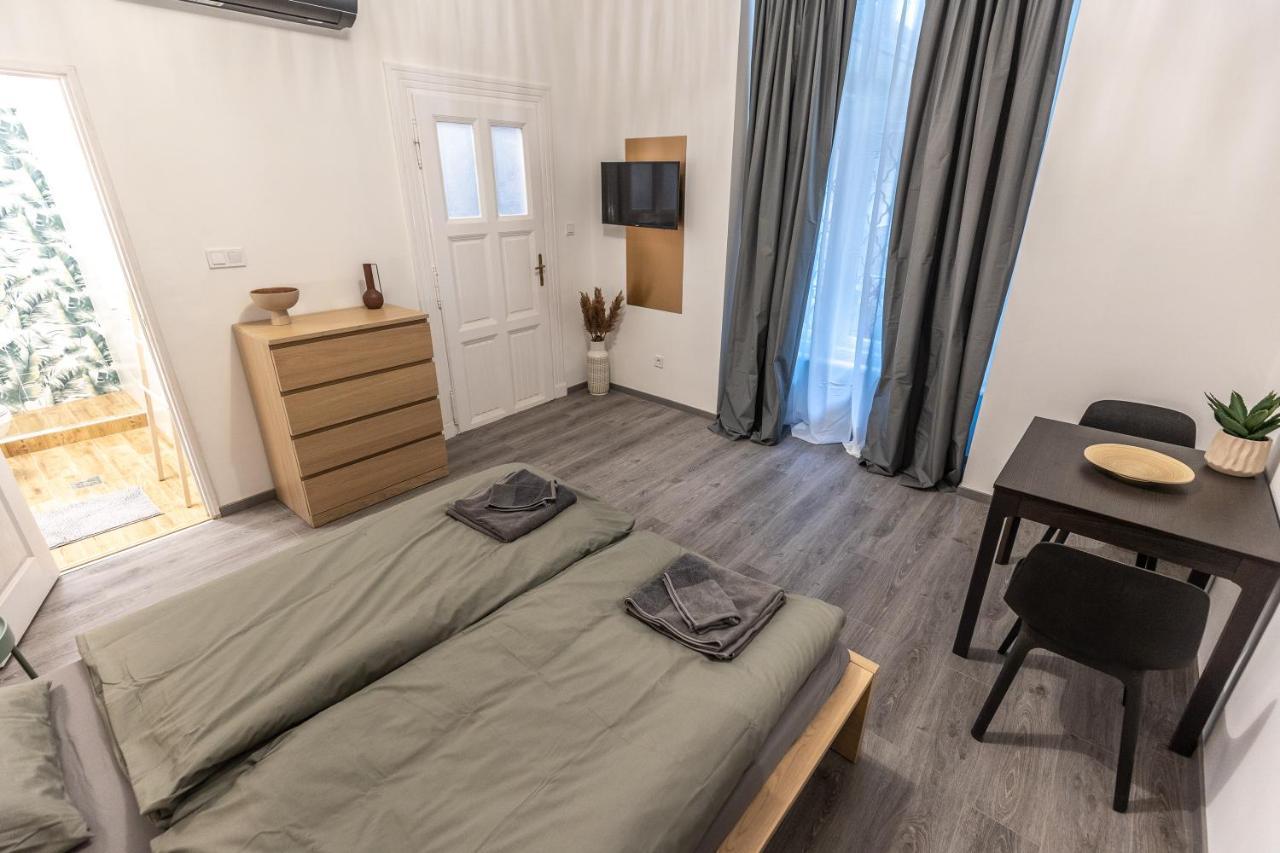 Design Studios Downtown Budapest Bagian luar foto