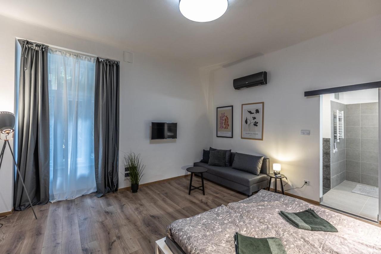 Design Studios Downtown Budapest Bagian luar foto